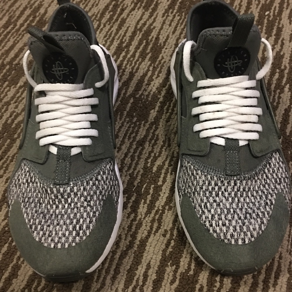 Kids river run huaraches